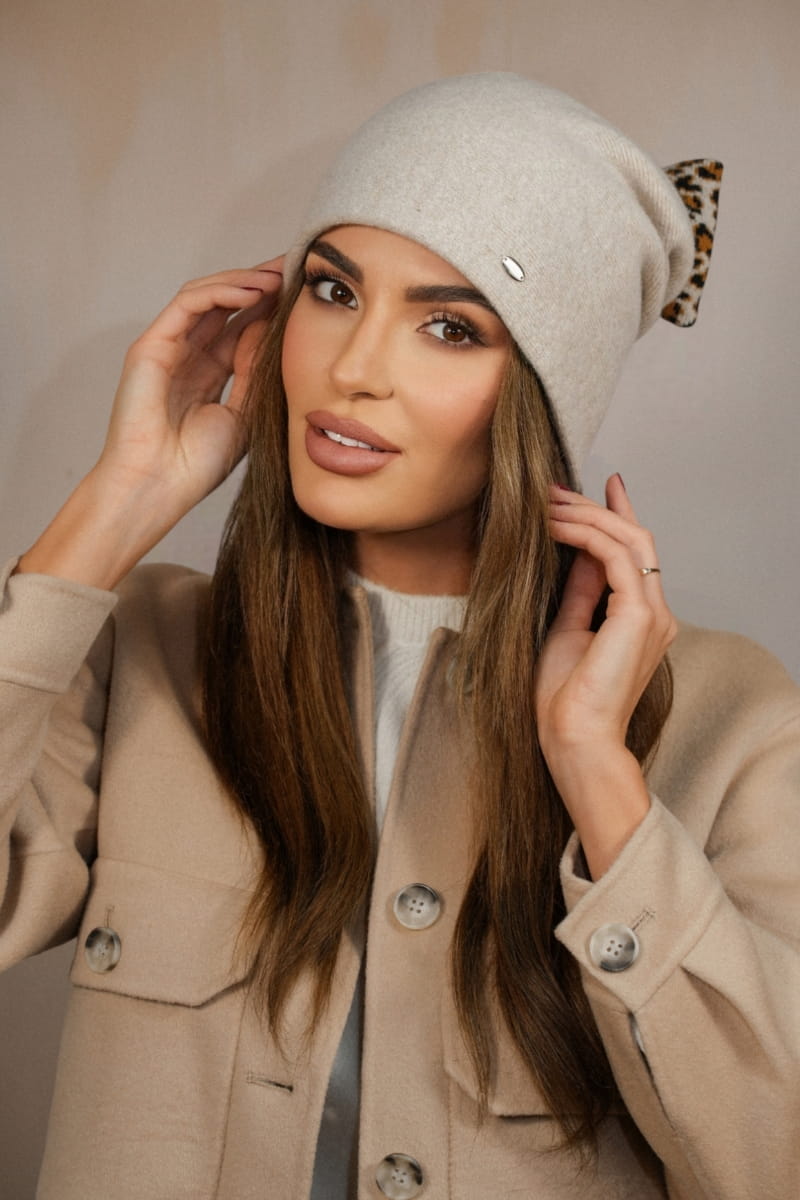 Čepice, Model: Kiku, Barva: béžová, Složení materiálu: 80% Vlna; 20% Polyamid, Určení: Podzim/Zima, Velikost: Univerzální (54-60) (Čepice, fotografie 4)