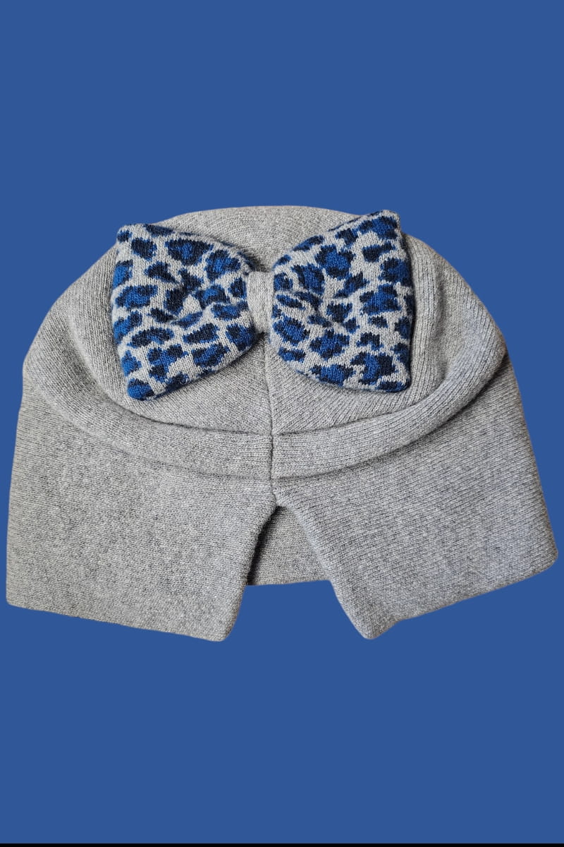 Čepice, Model: Kiku, Barva: šedá, Složení materiálu: 80% Vlna; 20% Polyamid, Určení: Podzim/Zima, Velikost: Univerzální (54-60) (Čepice, fotografie 2)