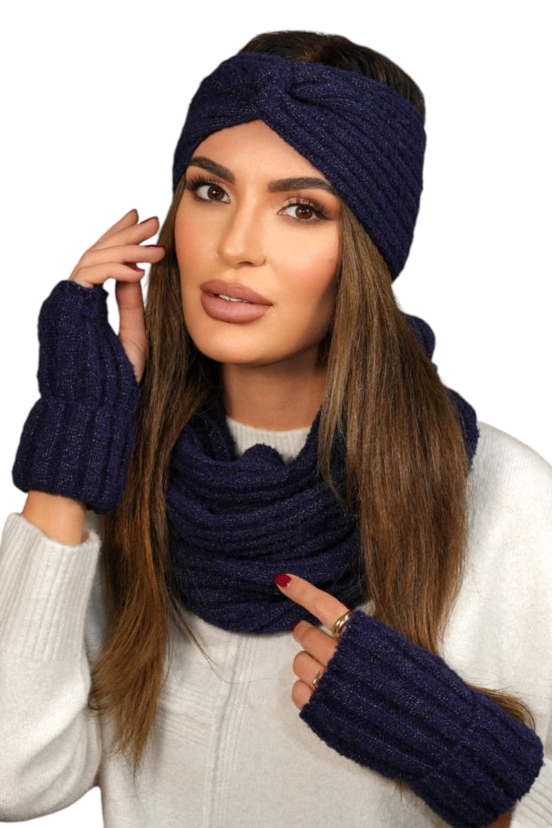 Komplet (Opaska + Komin), Model: Boogi-Komplet, Kolor: granatowy, Skład materiału: 46% Poliakryl; 22% Poliester; 12% Poliamid; 10% Wełna; 5% Alpaka; 4% Poliester Metalik; 1% Elastan, Przeznaczenie: Jesień/Zima, Wymiary(długość/szerokość): 64cm/28cm (Komplet (Opaska + Komin), zdjęcie 2)