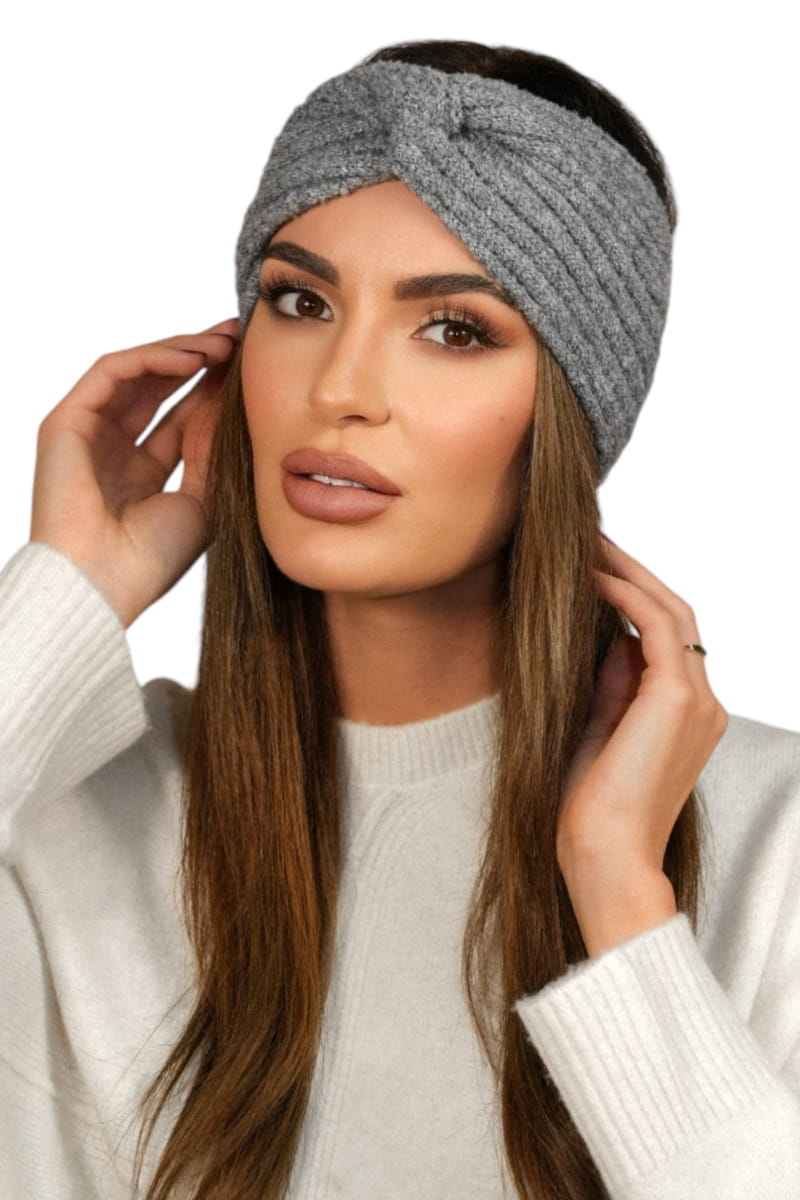 Opaska Damska, Model: Boogi-Opaska, Kolor: szary, Skład materiału: 46% Poliakryl; 22% Poliester; 12% Poliamid; 10% Wełna; 5% Alpaka; 4% Poliester Metalik; 1% Elastan, Przeznaczenie: Jesień/Zima, Rozmiar: Uniwersalny (54-60)