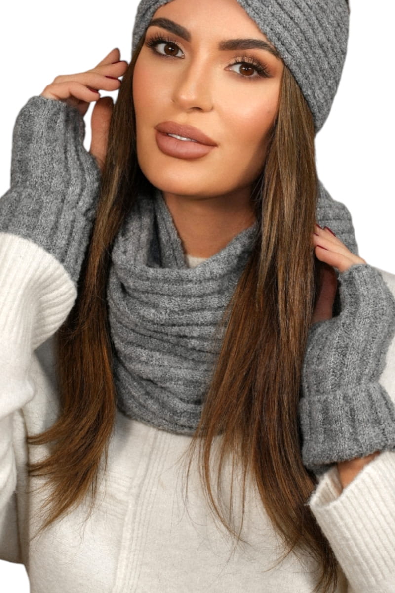 Rękawiczki, Model: Boogi-Mitenki, Kolor: szary, Skład materiału: 46% Poliakryl; 22% Poliester; 12% Poliamid; 10% Wełna; 5% Alpaka; 4% Poliester Metalik; 1% Elastan, Przeznaczenie: Jesień/Zima, Rozmiar: Uniwersalny