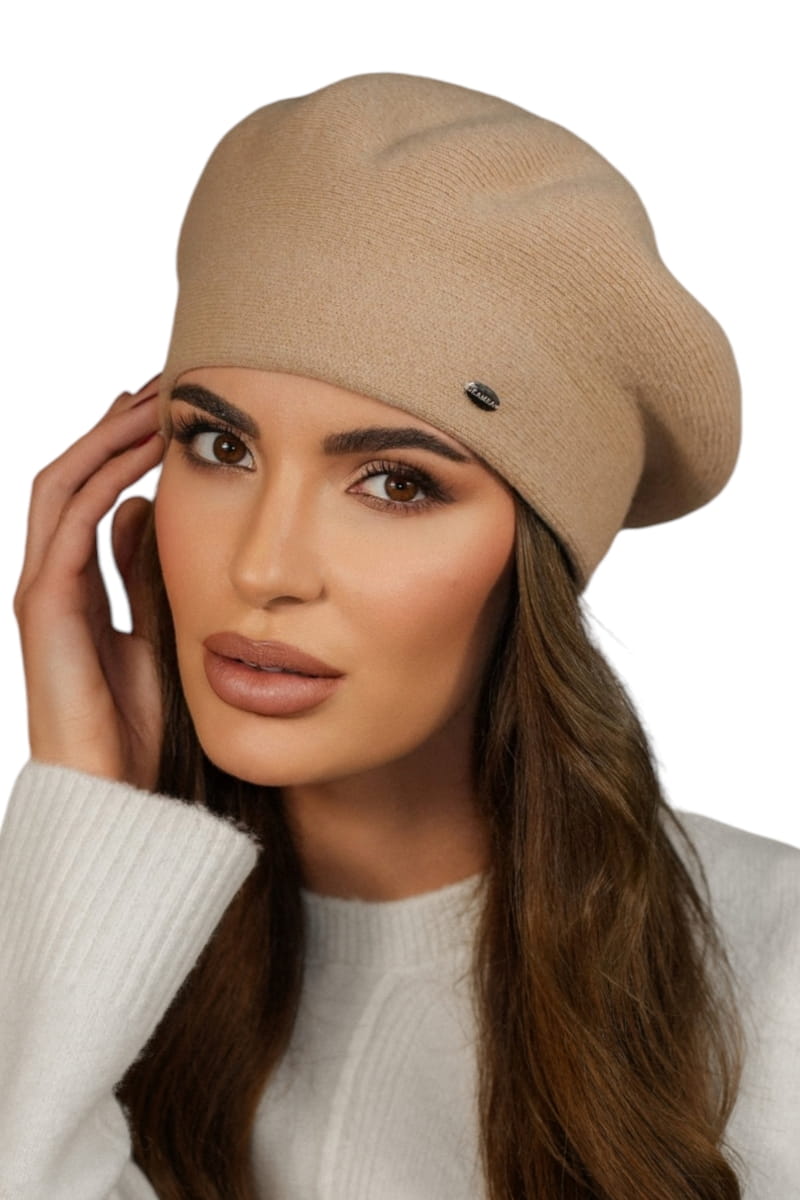 Beret Damski, Model: Kiang, Kolor: piaskowy, Skład materiału: 80% Wełna; 20% Poliamid, Przeznaczenie: Jesień/Zima, Rozmiar: Uniwersalny (54-60)
