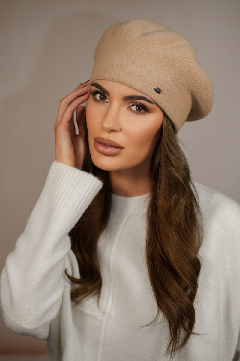 Beret Damski, Model: Kiang, Kolor: piaskowy, Skład materiału: 80% Wełna; 20% Poliamid, Przeznaczenie: Jesień/Zima, Rozmiar: Uniwersalny (54-60) (Beret Damski, zdjęcie 3)