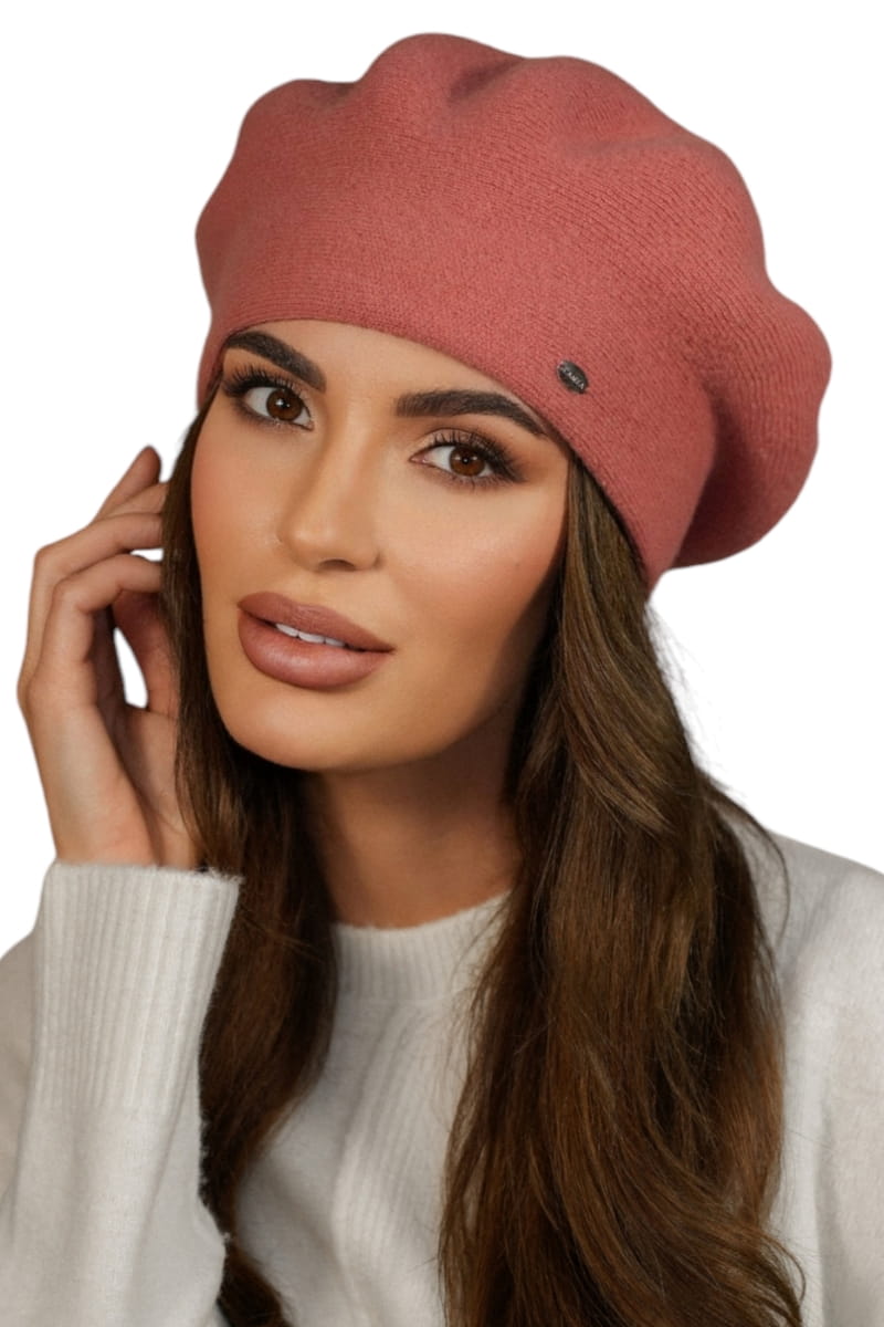 Beret Damski, Model: Kiang, Kolor: koralowy, Skład materiału: 80% Wełna; 20% Poliamid, Przeznaczenie: Jesień/Zima, Rozmiar: Uniwersalny (54-60)