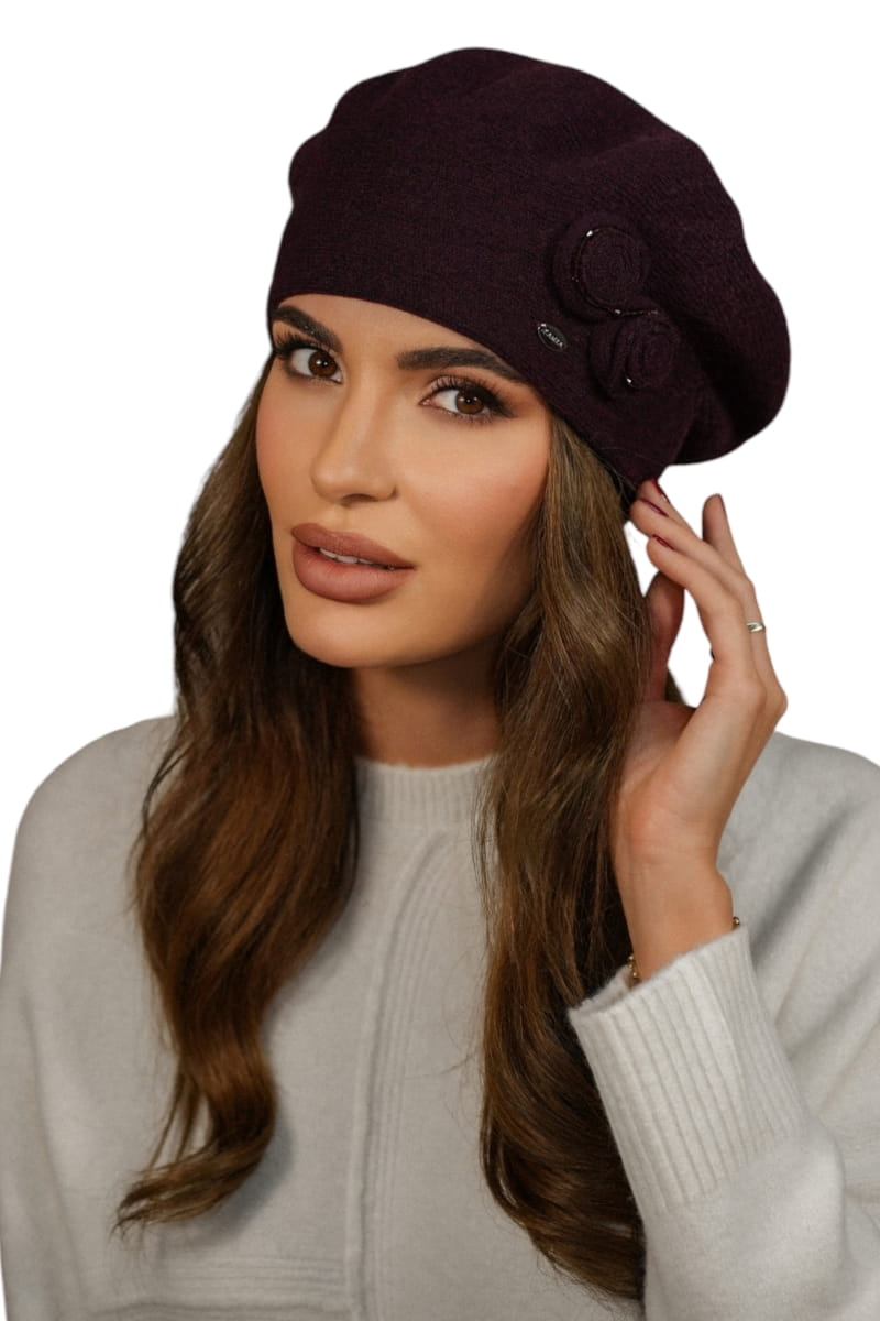 Beret Damski, Model: Bara, Kolor: fioletowy, Skład materiału: 80% Wełna; 20% Poliamid, Przeznaczenie: Jesień/Zima, Rozmiar: Uniwersalny (54-60) (Beret Damski, zdjęcie 2)
