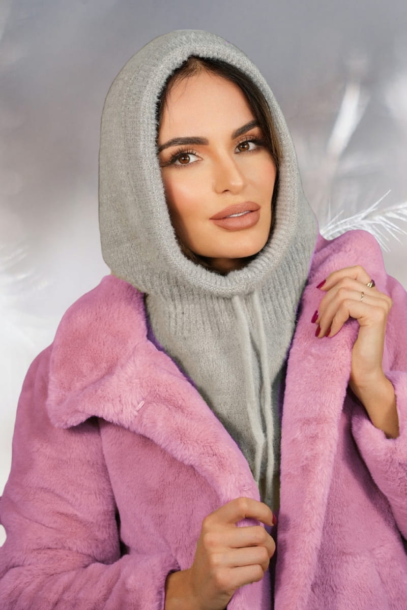 Kaptur Damski, Model: Kaptur-Blanka, Kolor: szary, Skład materiału: 55% Poliamid; 35% Wiskoza; 6% Poliester; 4% Modal, Przeznaczenie: Jesień/Zima, Rozmiar: Uniwersalny