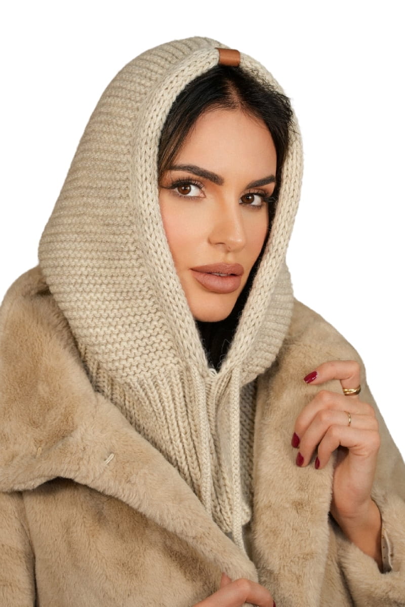 Kaptur Damski, Model: Kaptur-Majrag, Kolor: jasny beżowy, Skład materiału: 85% Akryl; 15% Poliamid, Przeznaczenie: Jesień/Zima, Rozmiar: Uniwersalny