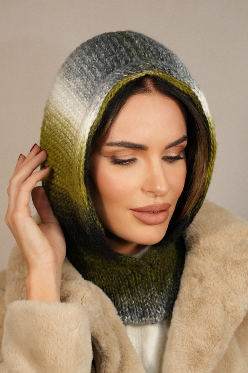 Kaptur Damski, Model: Kaptur-Virginia, Kolor: khaki, Skład materiału: 55% Poliakryl; 25% Wełna; 20% Alpaka, Przeznaczenie: Jesień/Zima, Rozmiar: Uniwersalny (Kaptur Damski, zdjęcie 2)