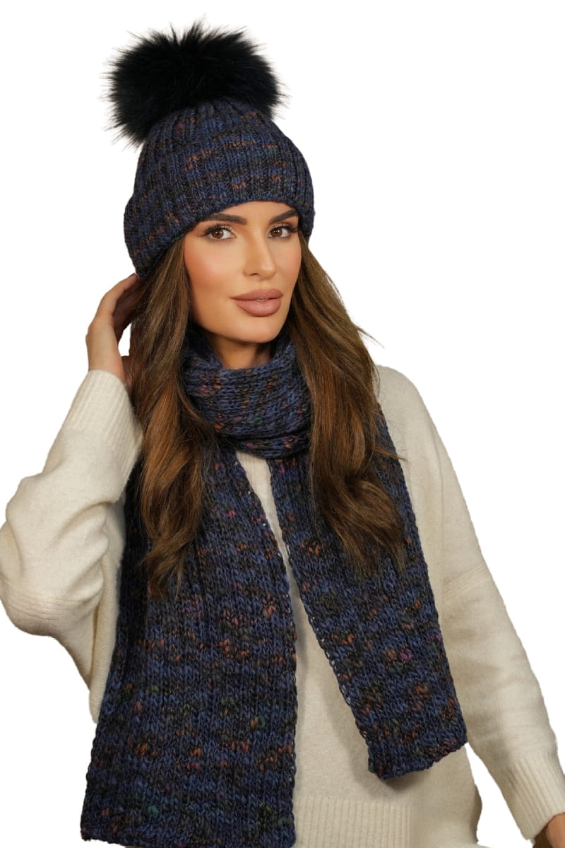 Model: Pavone-Szalik, Kolor: granatowy, Skład materiału: 75% Poliakryl; 25% Wełna, Przeznaczenie: Jesień/Zima, Wymiary(długość/szerokość): 180cm/28cm