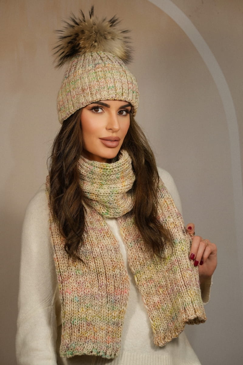 Szalik Damski, Model: Pavone-Szalik, Kolor: ekru, Skład materiału: 75% Poliakryl; 25% Wełna (Szalik Damski, zdjęcie 2)