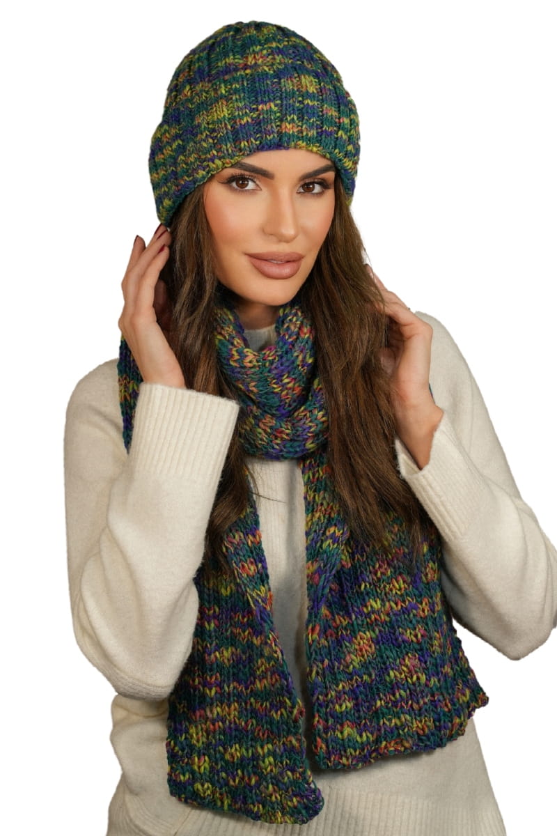 Komplet (Czapka + Szalik), Model: Hasu-Komplet, Kolor: zielony, Skład materiału: 75% Poliakryl; 25% Wełna, Przeznaczenie: Jesień/Zima, Wymiary(długość/szerokość): 164cm/26cm