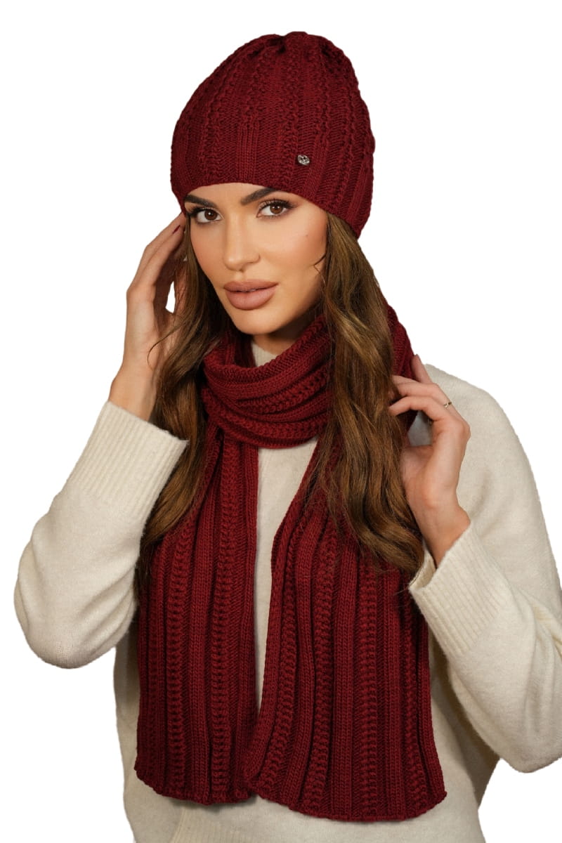 Komplety: czapka + szalik/komin, Model: Filona-Komplet, Kolor: bordowy, Skład materiału: 50% Akryl; 30% Wełna; 20% Poliamid, Przeznaczenie: Jesień/Zima, Rozmiar: Uniwersalny (54-60)