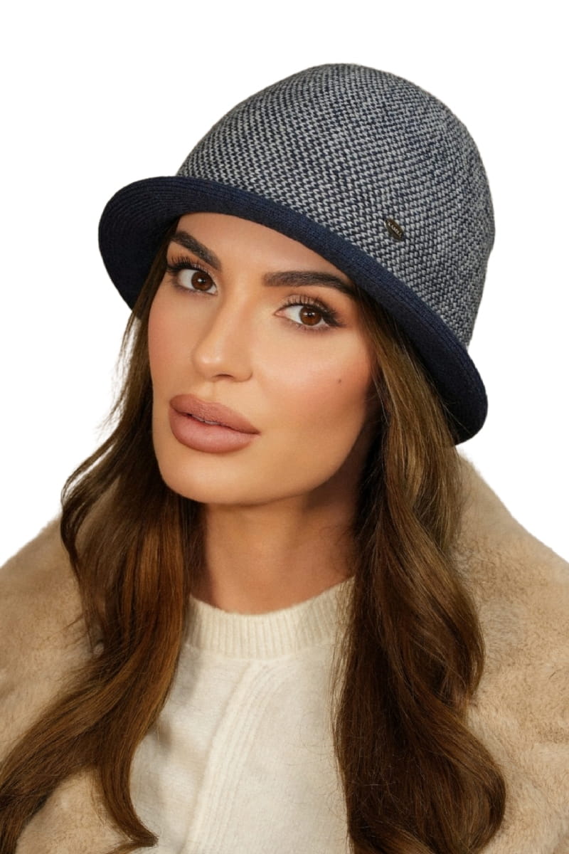 Kapelusz Damski, Model: Zelda, Kolor: granatowy, Skład materiału: 50% Akryl; 30% Wełna; 10% Wiskoza; 10% Alpaka, Przeznaczenie: Jesień/Zima, Rozmiar: Uniwersalny (54-60)