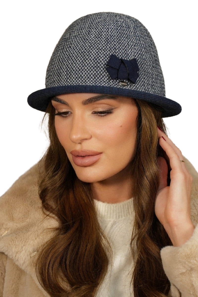 Kapelusz Damski, Model: Dante, Kolor: granatowy, Skład materiału: 50% Akryl; 30% Wełna; 10% Wiskoza; 10% Alpaka, Przeznaczenie: Jesień/Zima, Rozmiar: Uniwersalny (54-60)