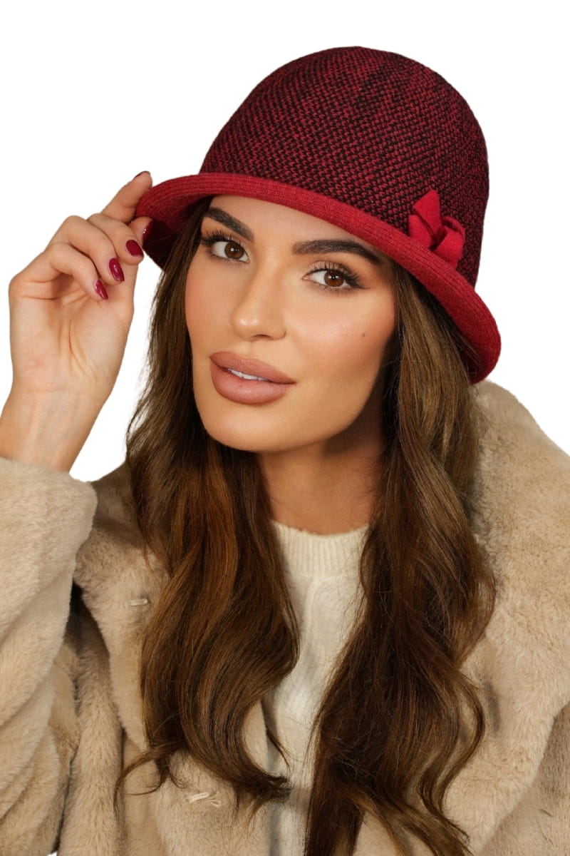 Kapelusz Damski, Model: Dante, Kolor: czerwony, Skład materiału: 50% Akryl; 30% Wełna; 10% Wiskoza; 10% Alpaka, Przeznaczenie: Jesień/Zima, Rozmiar: Uniwersalny (54-60)