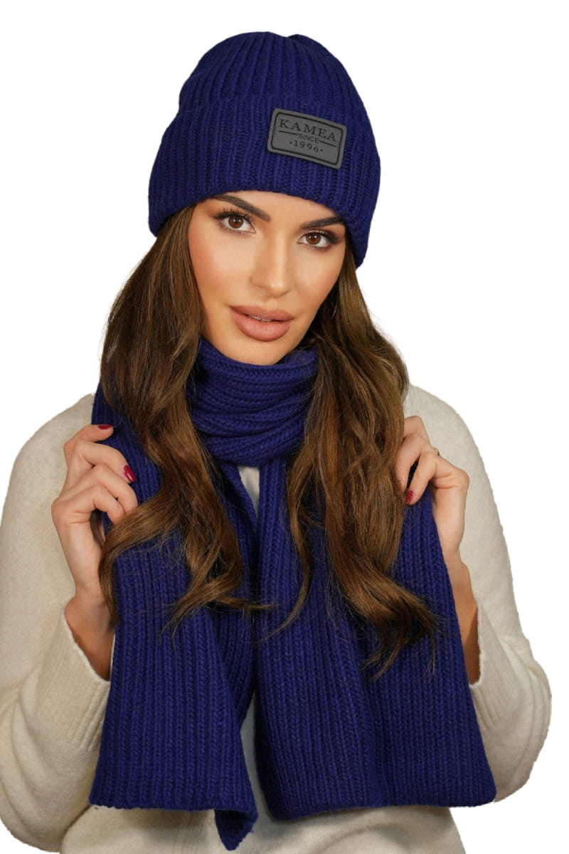 Komplety: czapka + szalik/komin, Model: Leticia-Komplet, Kolor: granatowy, Skład materiału: 20% Kaszmir; 30% Meryno Extrafine; 30% Wiskoza; 20% Poliamid, Rozmiar: Uniwersalny (54-60)