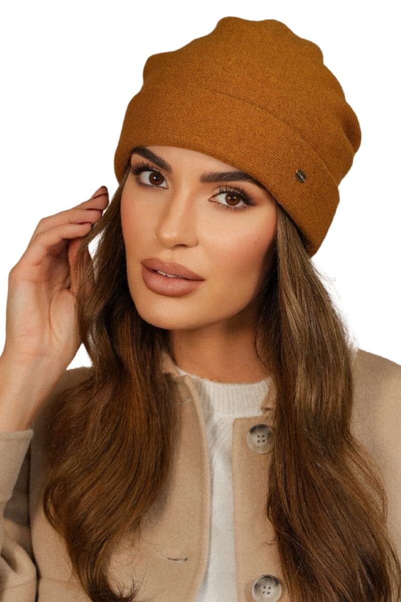 Czapki, Model: Krokus, Kolor: musztardowy, Skład materiału: 80% Wełna; 20% Poliamid, Przeznaczenie: Jesień/Zima, Rozmiar: Uniwersalny (54-60) (Czapki, zdjęcie 3)
