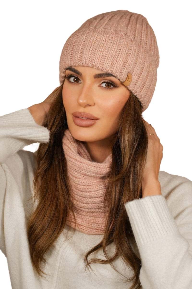 Komplet (Czapka + Komin), Model: Seven-Komplet, Kolor: różowy, Skład materiału: 100% Poliester, Rozmiar: Uniwersalny (54-60)