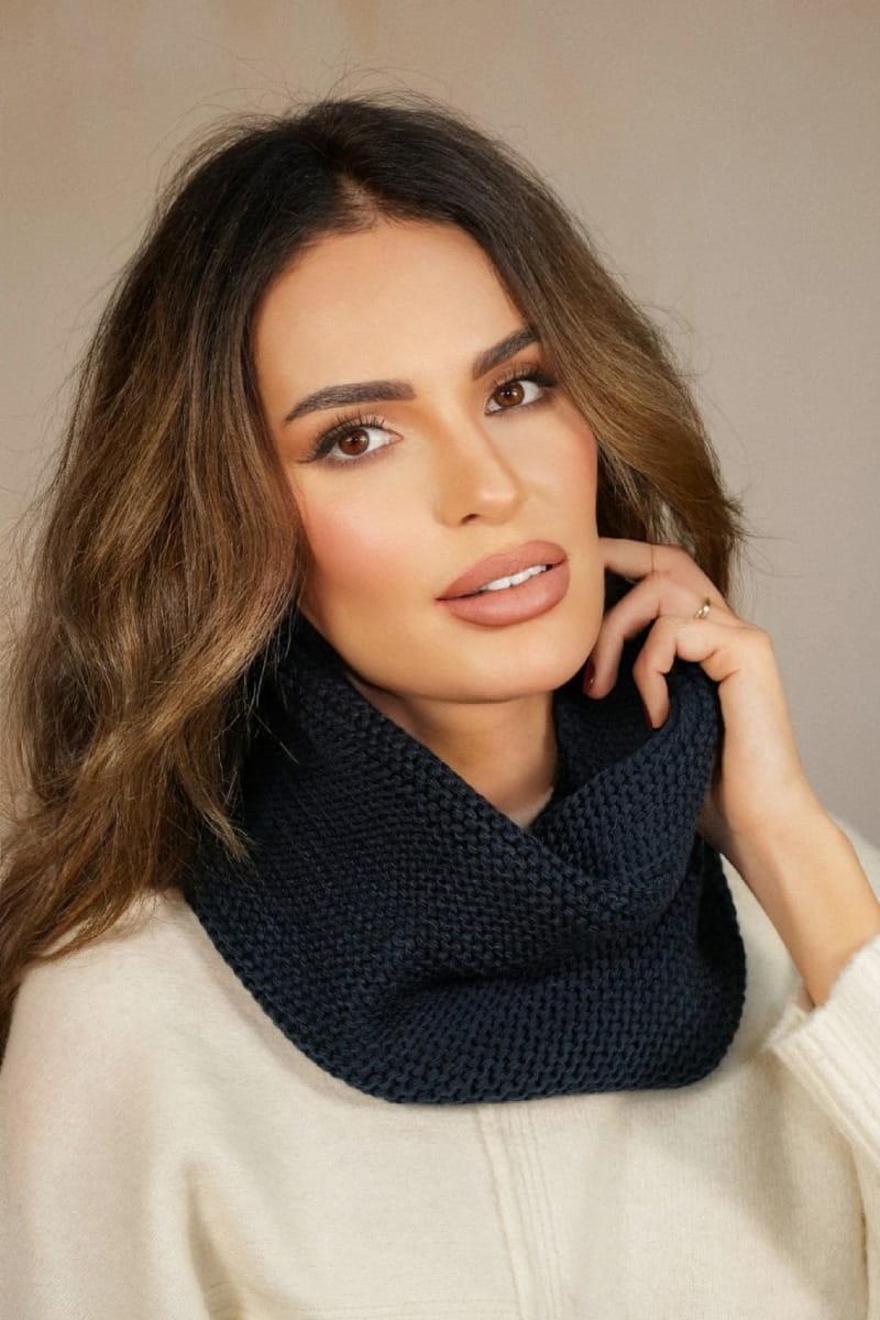 Komin Dámský, Model: Leona-Komin, Barva: námořnická, Složení materiálu: 50% Akryl; 30% Vlna; 20% Polyamid (Komin Dámský, fotografie 2)