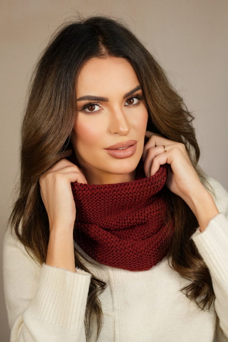 Komin Dámský, Model: Leona-Komin, Barva: bordó, Složení materiálu: 50% Akryl; 30% Vlna; 20% Polyamid (Komin Dámský, fotografie 2)