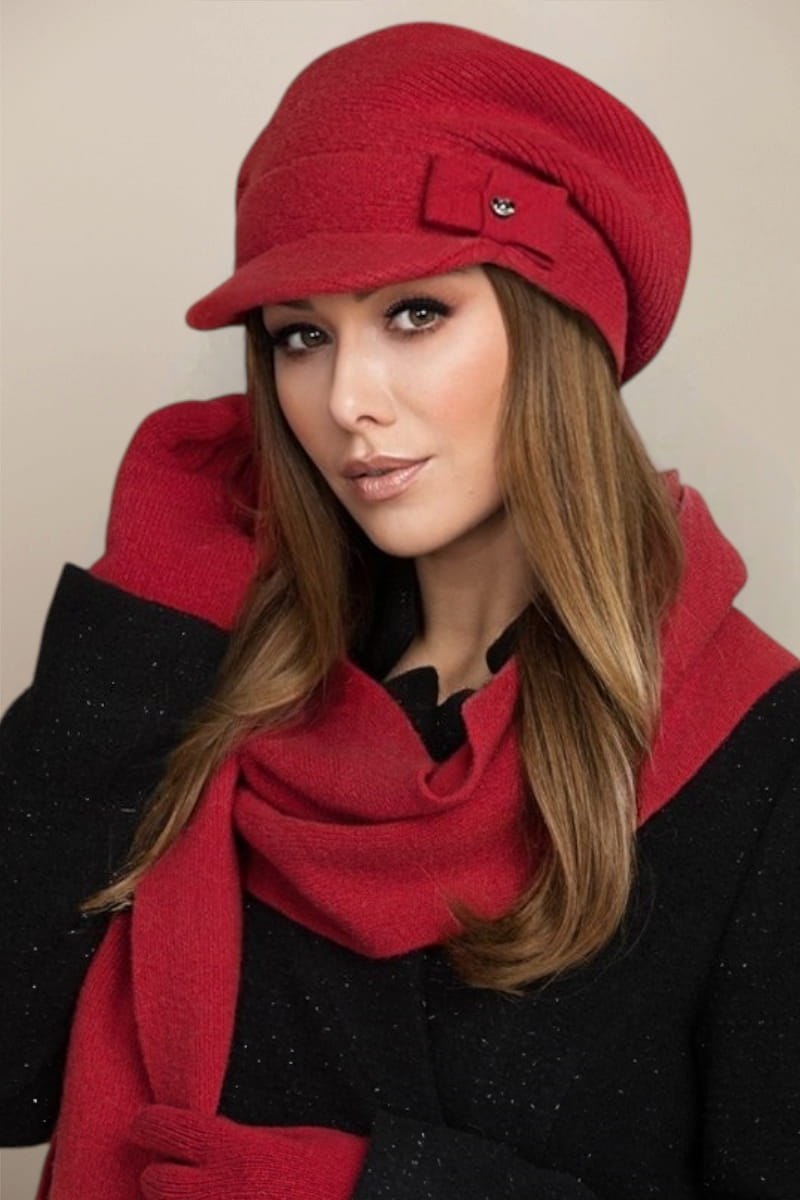 Beret Damski, Model: LORENA, Kolor: czerwony, Skład materiału: 80% Wełna; 20% Poliamid, Przeznaczenie: Jesień/Zima, Rozmiar: Uniwersalny (54-60) (Beret Damski, zdjęcie 2)