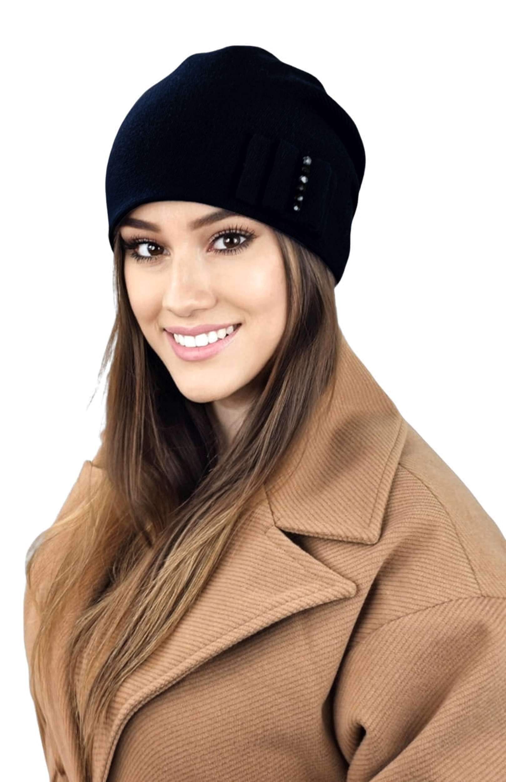 Czapka zimowa BAZALT KAMEA w kolorze czarnym, wykonana z wysokiej jakości materiałów, idealna na chłodne dni | manufacture | Spironik.pl