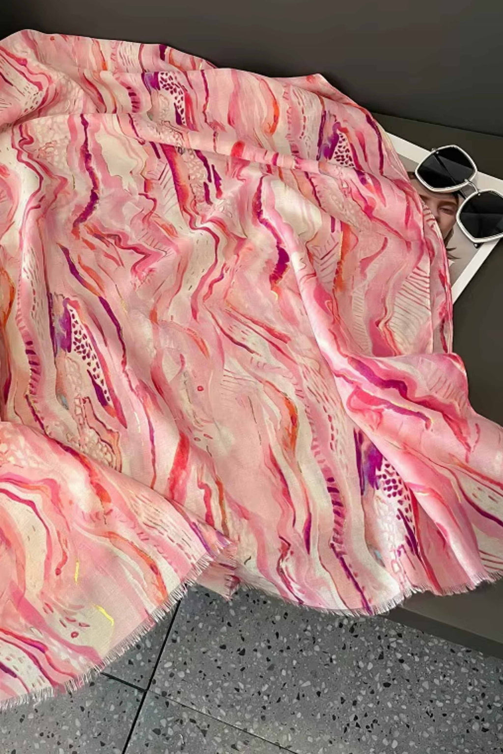 Model: C2012-4//T26//5, Kolor: różowy, Skład materiału: 50% Wiskoza; 50% Bawełna, Przeznaczenie: Wielosezonowe, Wymiary(długość/szerokość): 180cm/90cm