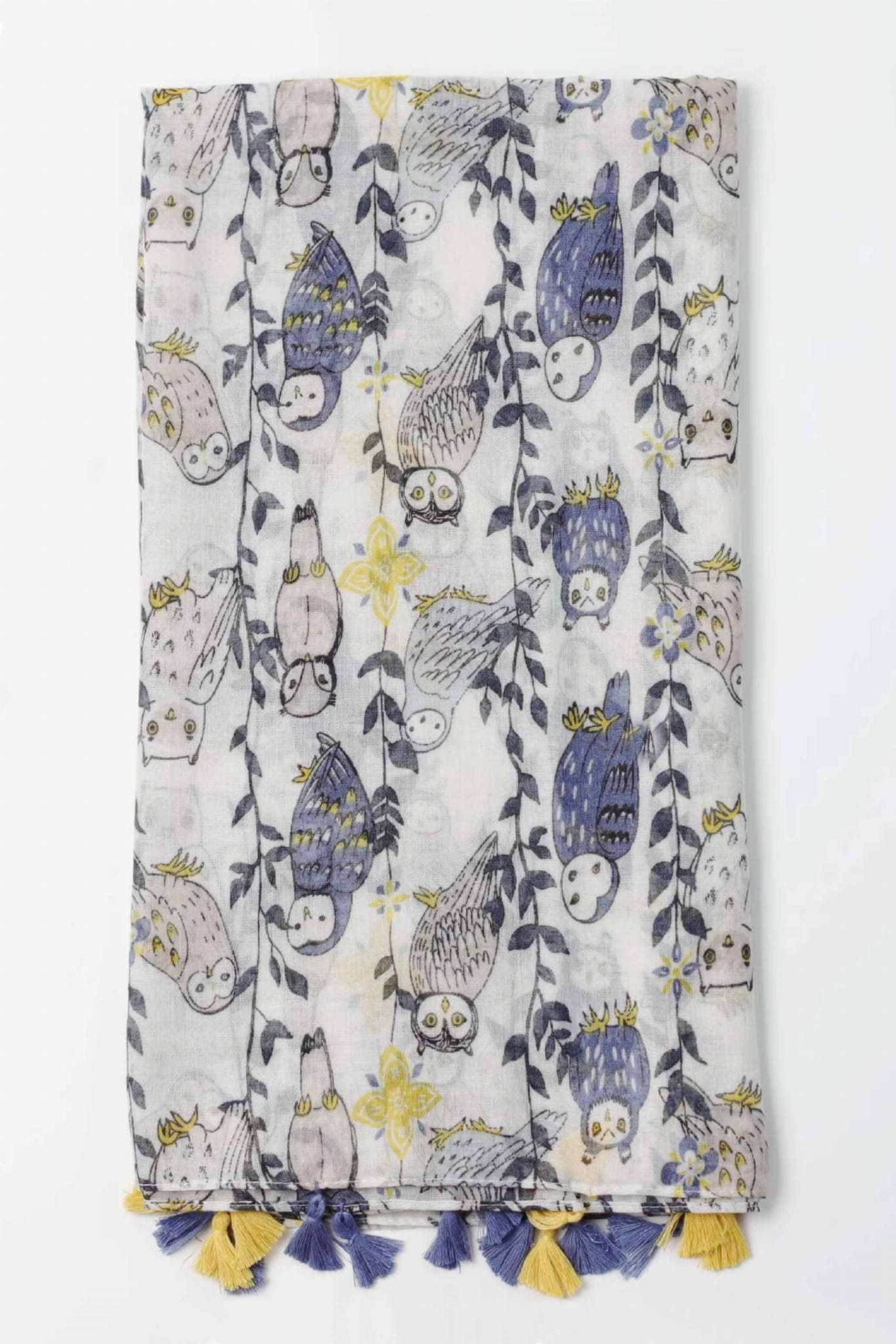 Szalik Damski, Model: C2130//T26//5, Kolor: biały, Skład materiału: 50% Wiskoza; 50% Bawełna, Przeznaczenie: Wielosezonowe, Wymiary(długość/szerokość): 180cm/90cm