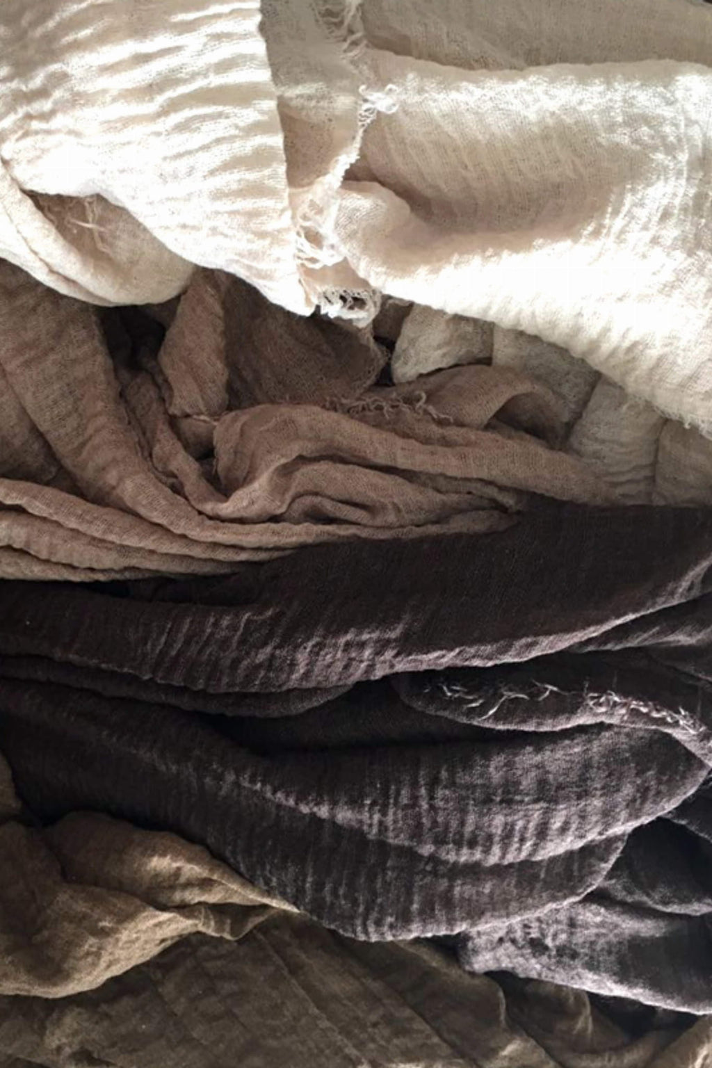 Model: H001-11//T33//12, Kolor: ciemny brązowy, Skład materiału: 100% Poliester, Przeznaczenie: Wielosezonowe, Wymiary(długość/szerokość): 180cm/85cm