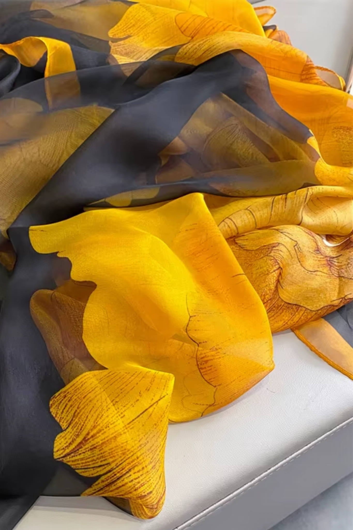 Szalik Damski, Model: YY003//T23//2, Kolor: żółty, Skład materiału: 100% Poliester, Przeznaczenie: Wielosezonowe, Wymiary(długość/szerokość): 190cm/135cm (Szalik Damski, zdjęcie 5)