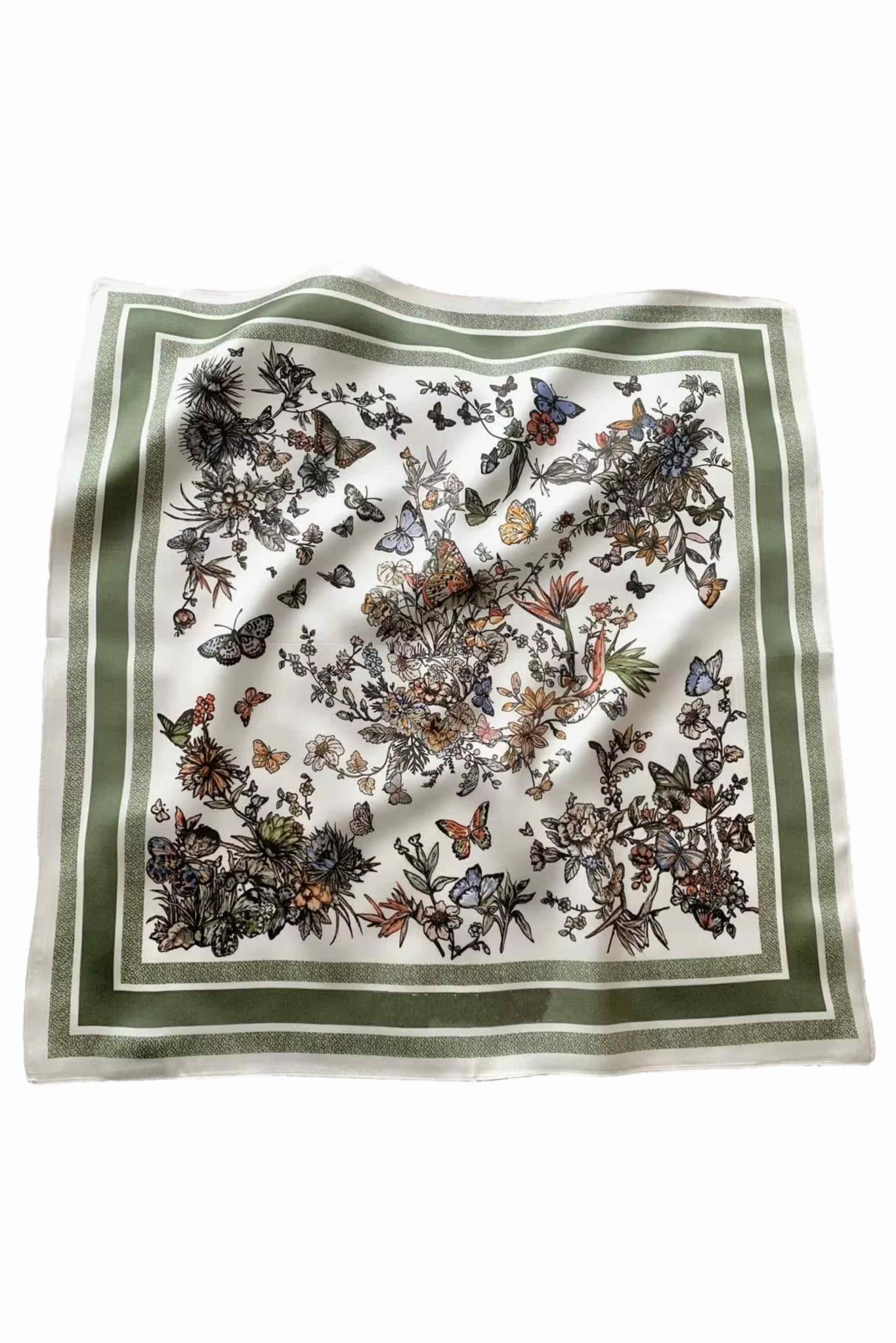 Detal apaszki 70x70 cm z botanicznym motywem liści i kwiatów w stonowanej kolorystyce | KAMEA | Spironik.pl