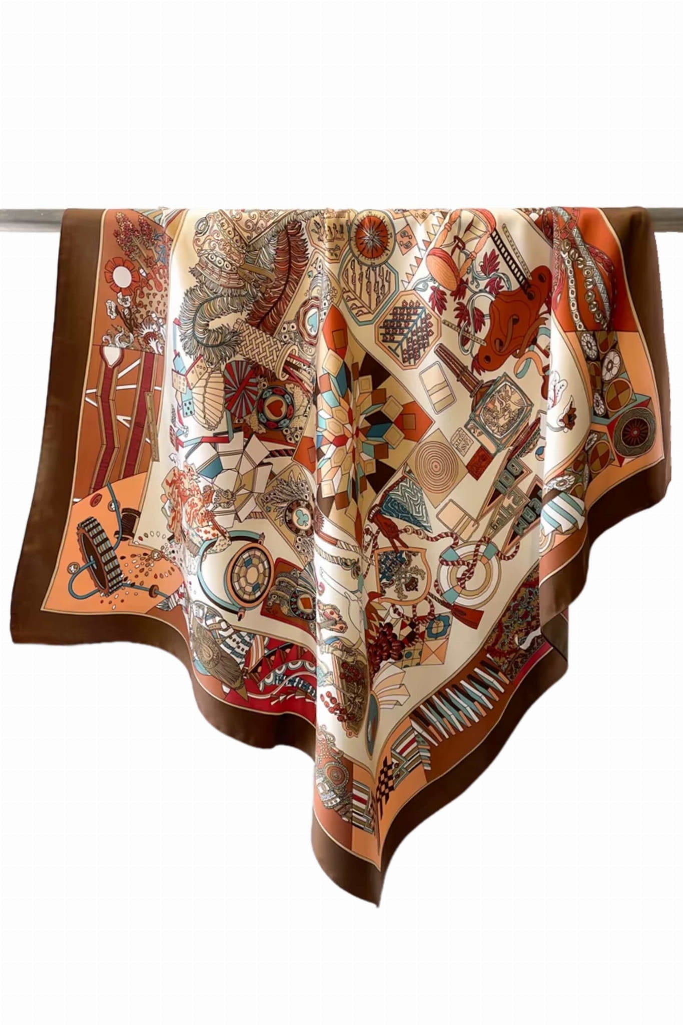 Apaszka, Model: F249-2//T36//15, Kolor: jasny brązowy, Skład materiału: 100% Poliester, Przeznaczenie: Wielosezonowe, Wymiary(długość/szerokość): 90cm/90cm (Apaszka, zdjęcie 2)