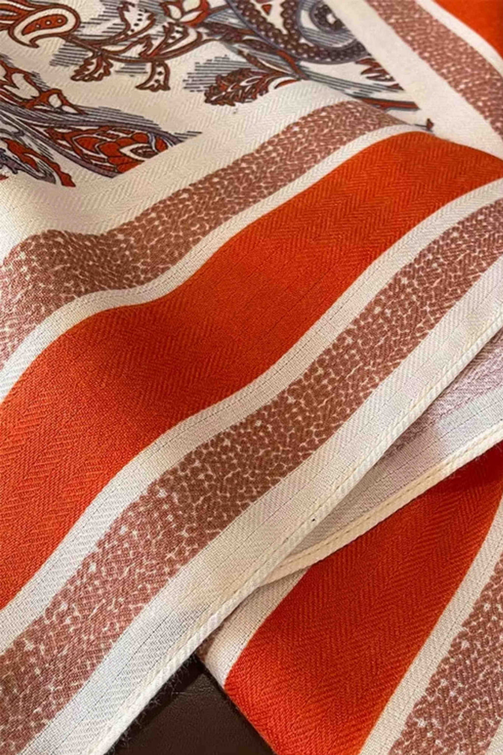 Model: C2270-1//T32//11, Kolor: pomarańczowy, Skład materiału: 100% Wiskoza, Przeznaczenie: Wielosezonowe, Wymiary(długość/szerokość): 180cm/85cm