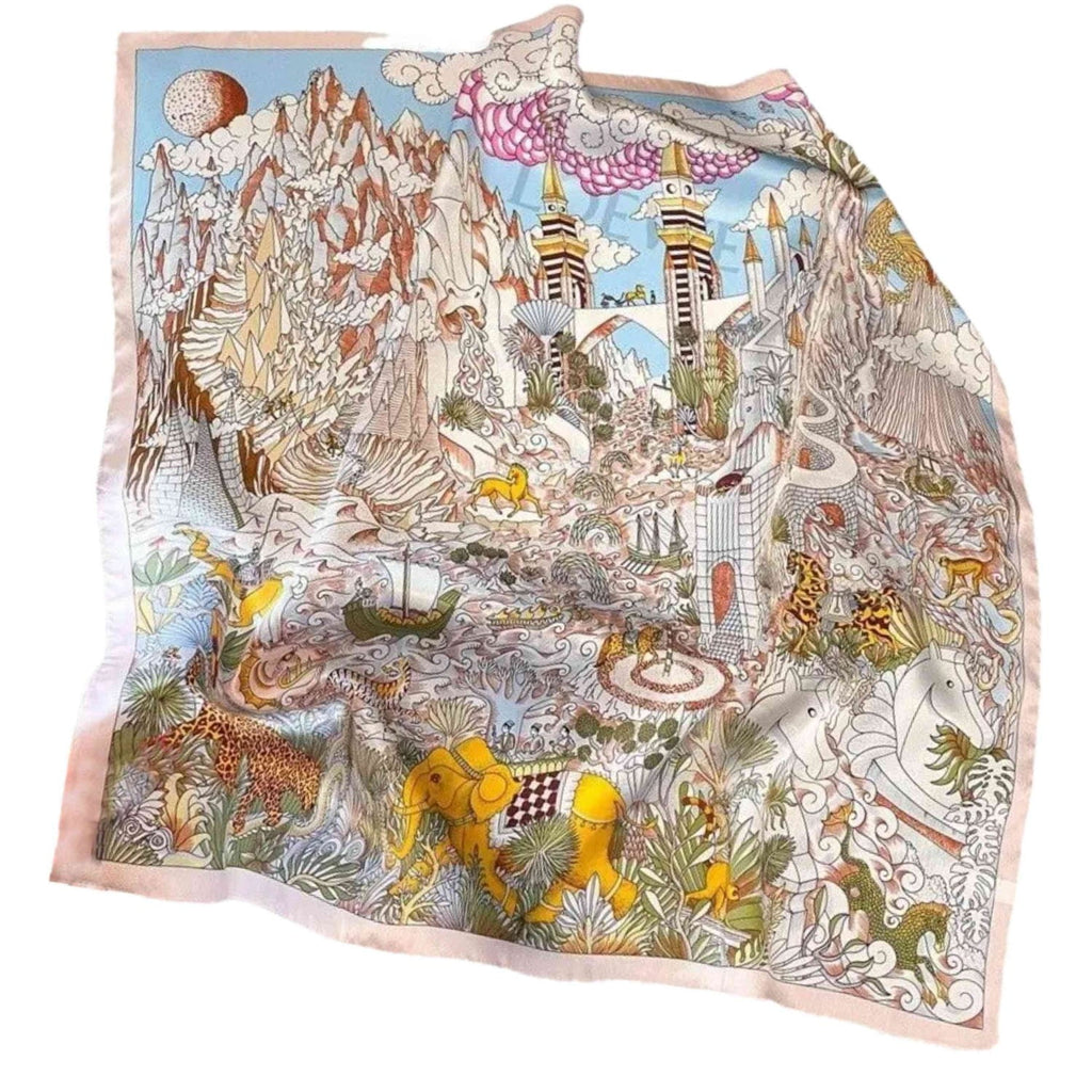 Zbliżenie na pastelowe kolory apaszki Magic Journey, ukazujące bogactwo detali i wzorów | KAMEA | Spironik.pl