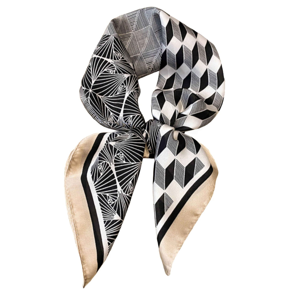 Bok apaszki z geometrycznym wzorem, ukazujący fakturę satynowego poliestru i kontrastowe kolory | KAMEA | Spironik.pl