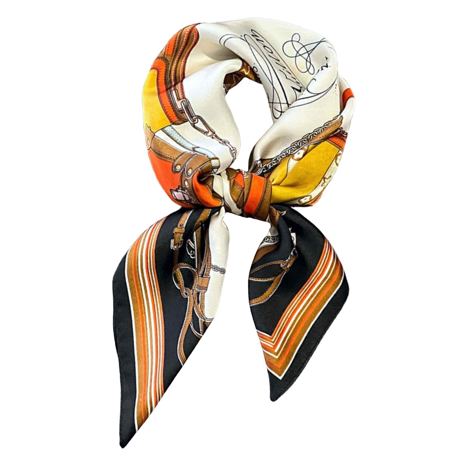 Detal apaszki damskiej z jedwabistego poliesteru, ukazujący wzór łańcuchów i eleganckie ornamenty | KAMEA | Spironik.pl