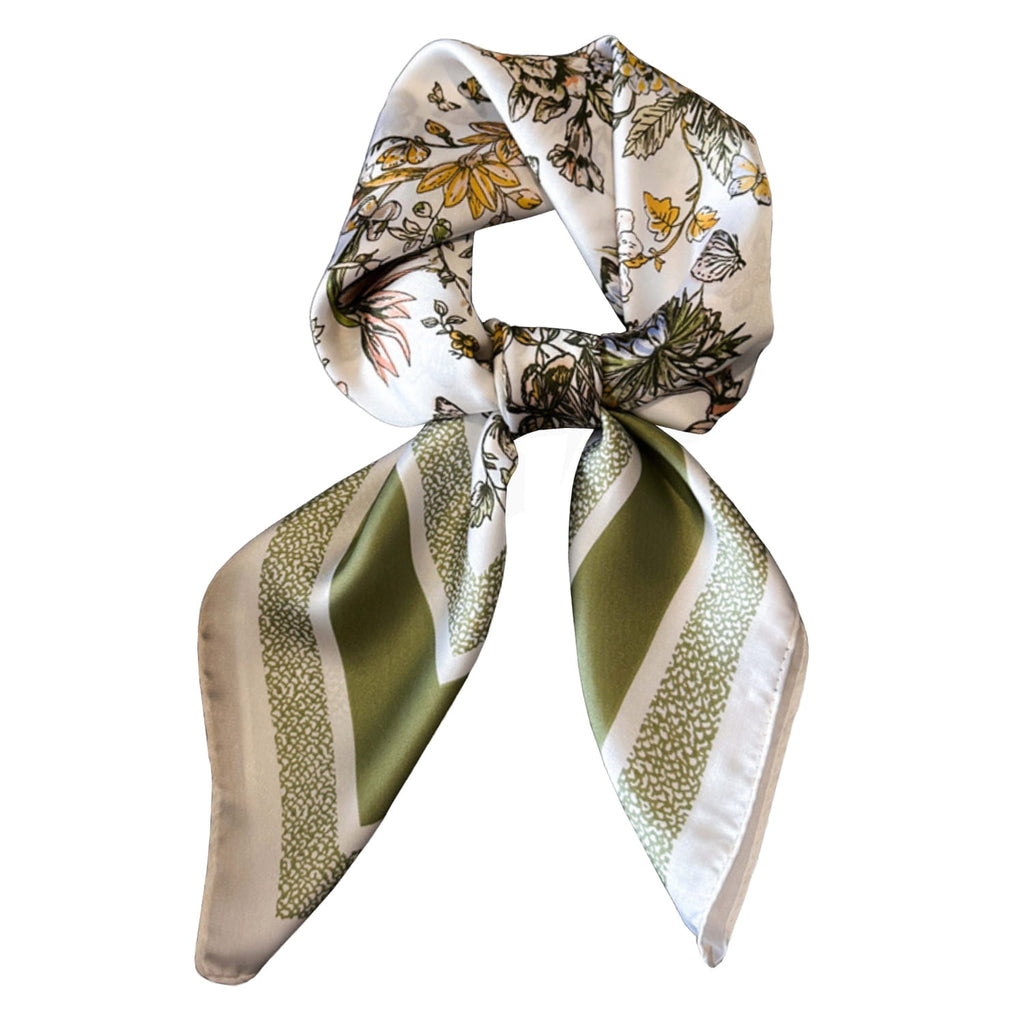 Bok apaszki z gładkiego satynowego poliestru, ukazujący jej delikatną fakturę | KAMEA | Spironik.pl