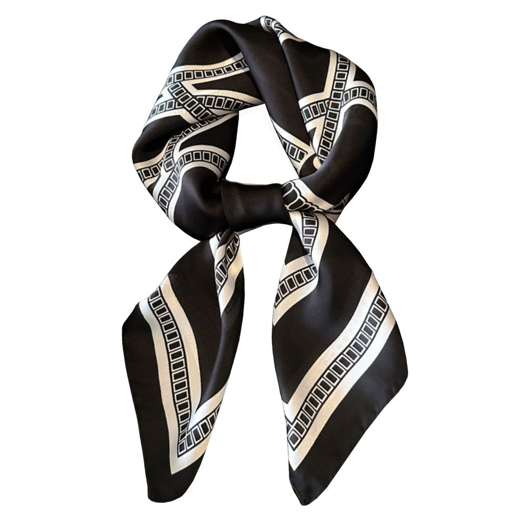 Apaszka zapakowana w eleganckie pudełko, idealna na prezent dla miłośników stylowych dodatków | KAMEA | Spironik.pl