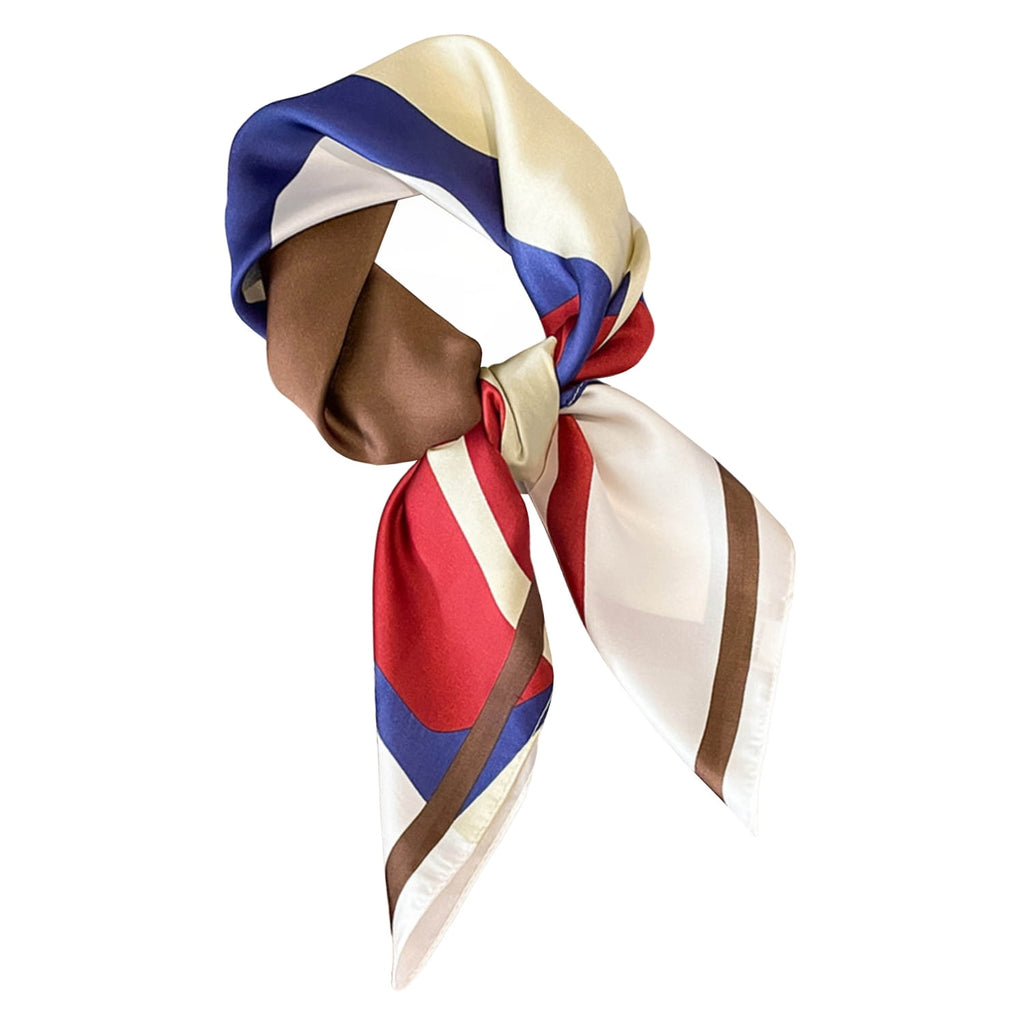 Widok z boku satynowej apaszki, ukazujący jej połyskującą fakturę i elegancki design | KAMEA | Spironik.pl