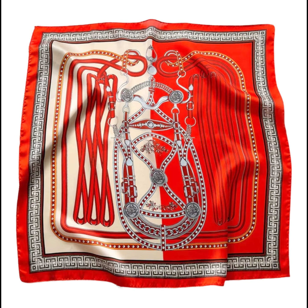 Faktura poliestrowej satyny imitującej jedwab, ukazująca subtelny połysk materiału | KAMEA | Spironik.pl