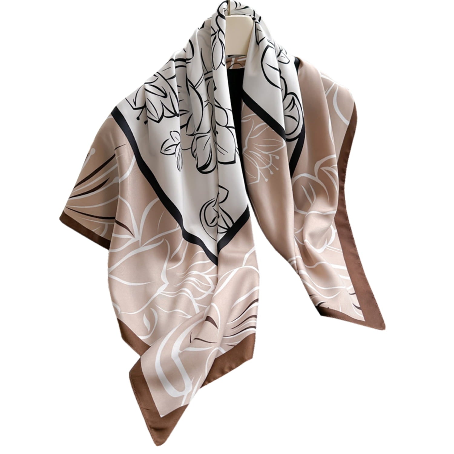 Wymiary apaszki 90x90 cm, wykonana w Polsce, wielosezonowy dodatek do garderoby | KAMEA | Spironik.pl