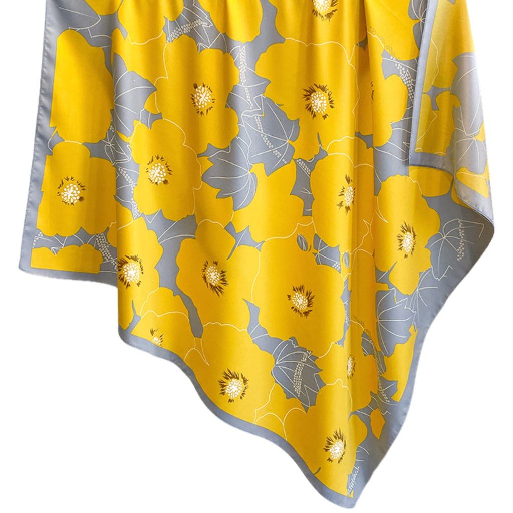 Apaszka w rozmiarze 90x90 cm, wykonana z wysokiej jakości poliestru, łatwa w pielęgnacji | KAMEA | Spironik.pl