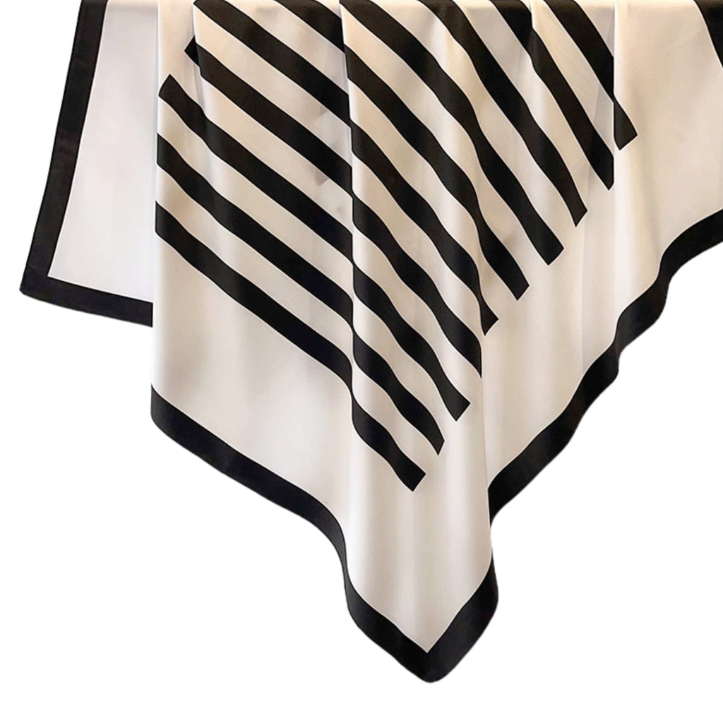 Apaszka, Model: F206//T35//14, Kolor: biały, Skład materiału: 100% Poliester, Przeznaczenie: Wielosezonowe, Wymiary(długość/szerokość): 90cm/90cm (Apaszka, zdjęcie 6)