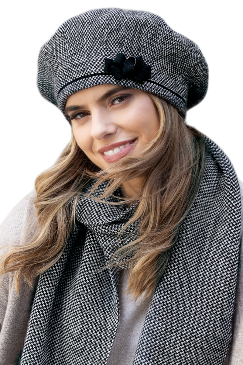 Beret Damski, Model: Helena, Kolor: czarny, Skład materiału: 50% Akryl; 30% Wełna; 10% Wiskoza; 10% Alpaka, Przeznaczenie: Jesień/Zima, Rozmiar: Uniwersalny (54-60)