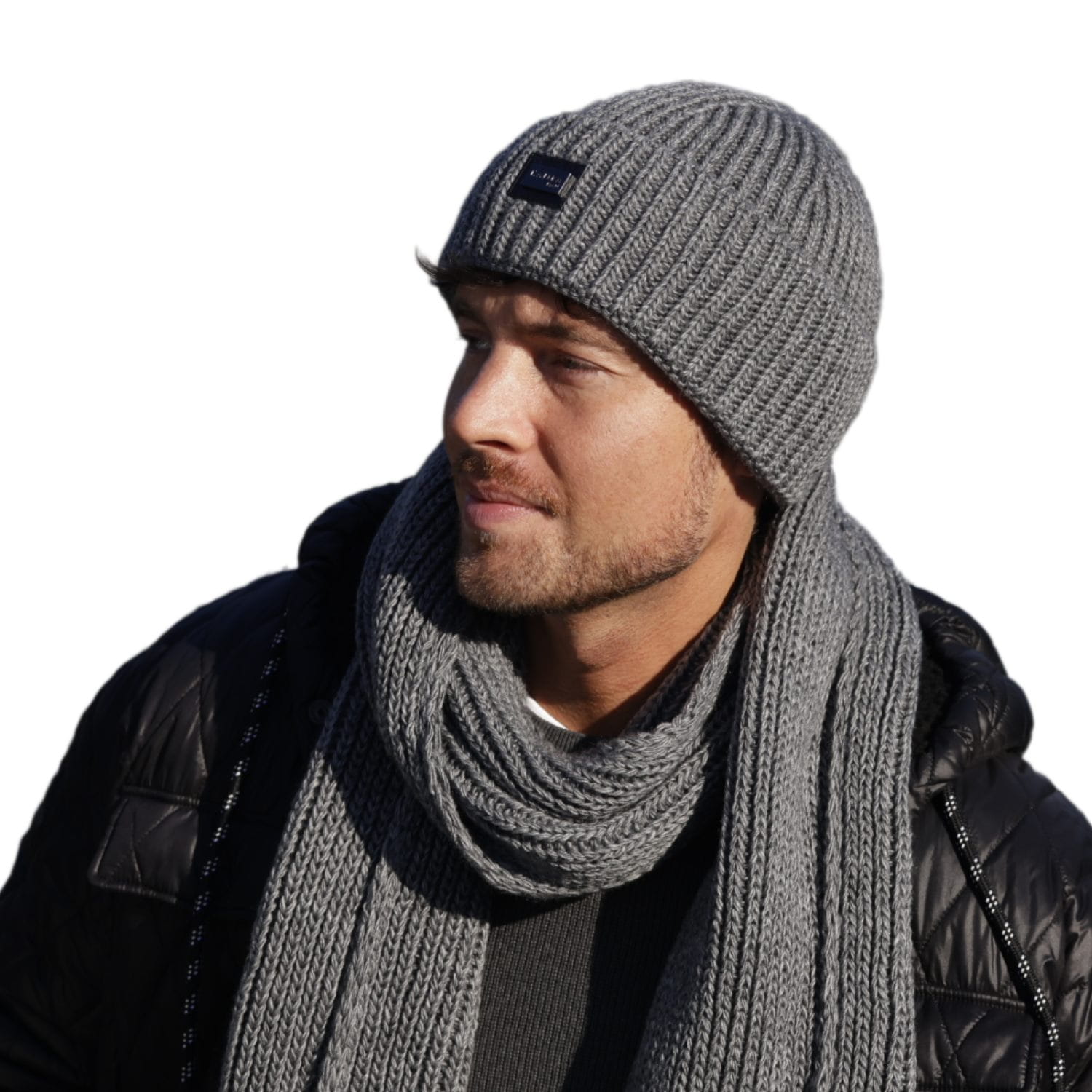 Komplet męski MARTIN w użyciu, doskonały do płaszcza, parki lub puchówki na chłodne dni | KAMEA | Spironik.pl