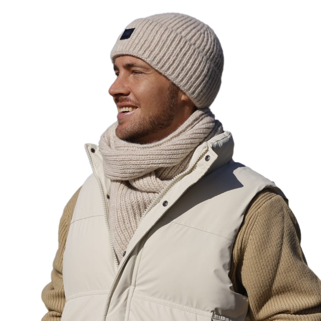 Komplet MARTIN w beżowym kolorze, łatwy do stylizacji z płaszczem, parka lub puchówką | KAMEA | Spironik.pl