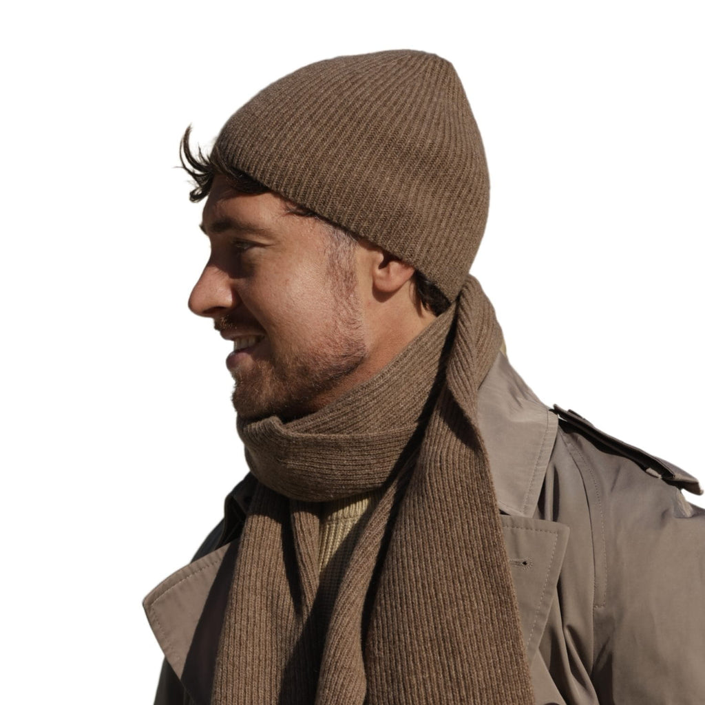 Czapka męska Franko, prążkowana, uniwersalny rozmiar, pasująca do różnych stylizacji i odzieży wierzchniej | manufacture | Spironik.pl