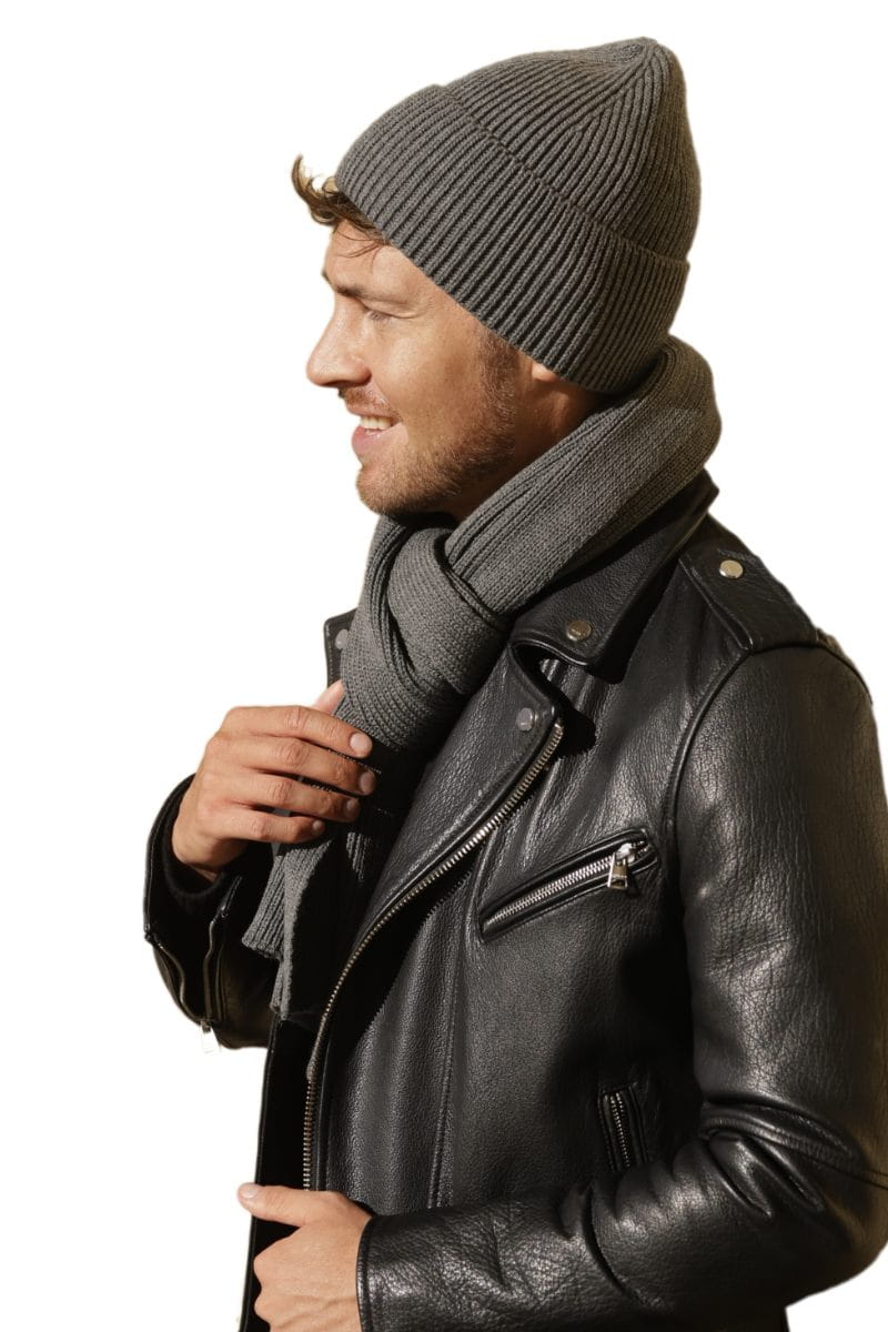 Czapka Męska, Model: Filip, Kolor: grafitowy, Skład materiału: 100% Akryl, Przeznaczenie: Jesień/Zima, Rozmiar: Uniwersalny (54-62) (Czapka Męska, zdjęcie 3)
