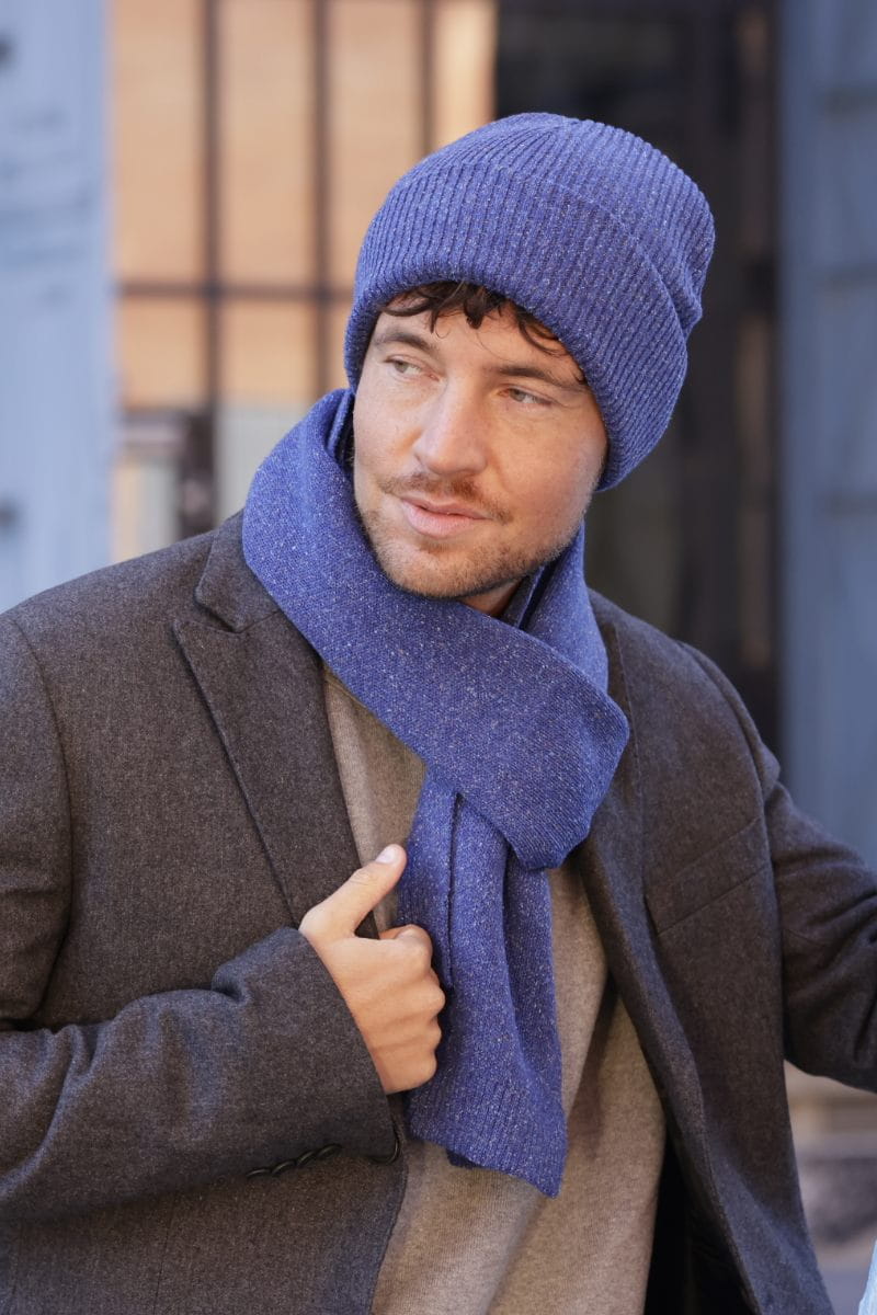 Detal struktury dzianiny czapki Patrick, dwuwarstwowa tkanina z merino i jedwabiem | KAMEA | Spironik.pl
