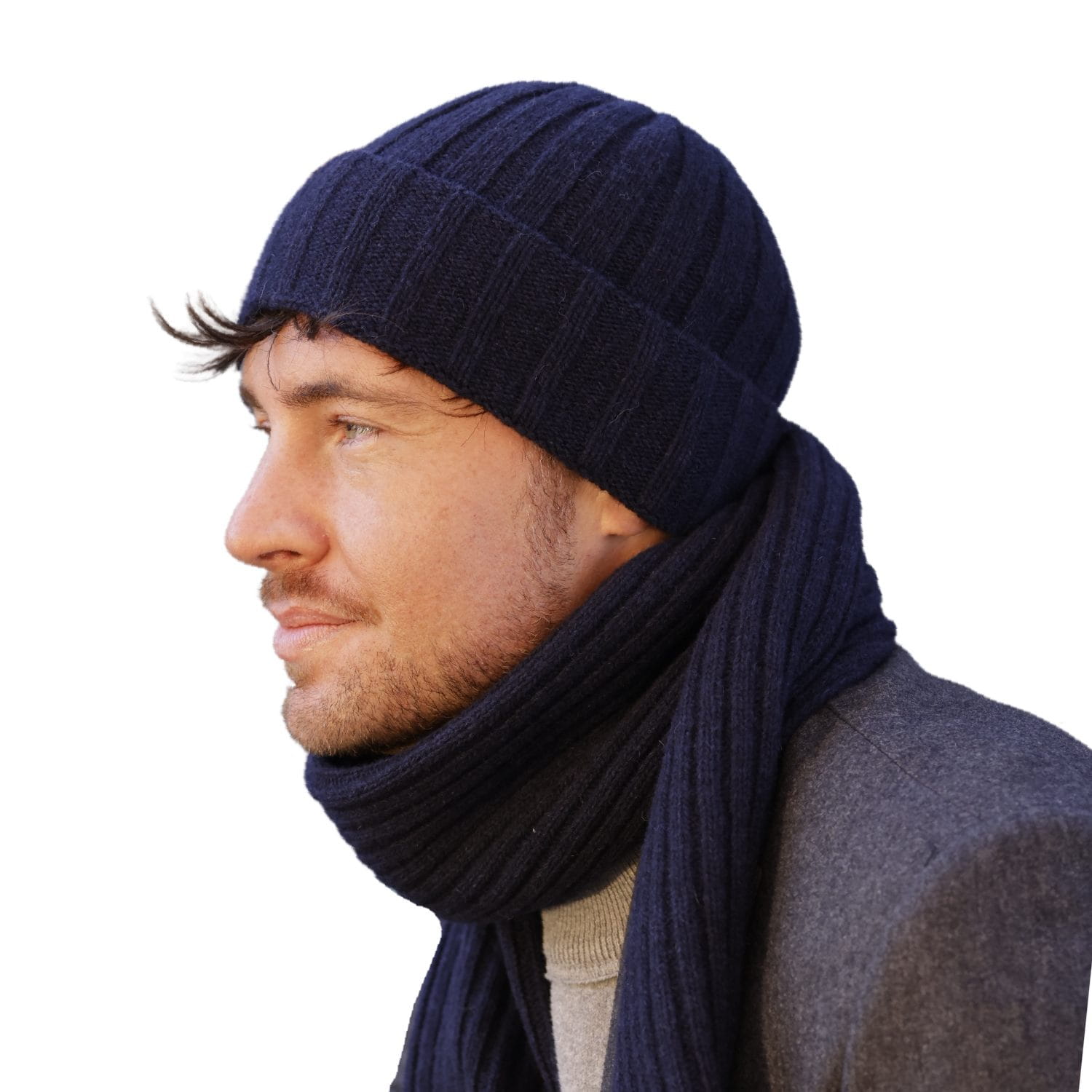 Komplet (Czapka + Szalik), Model: Trevor-Komplet, Kolor: granatowy, Skład materiału: 80% Wełna; 20% Poliamid, Przeznaczenie: Jesień/Zima, Wymiary(długość/szerokość): 165cm/25cm (Komplet (Czapka + Szalik), zdjęcie 6)